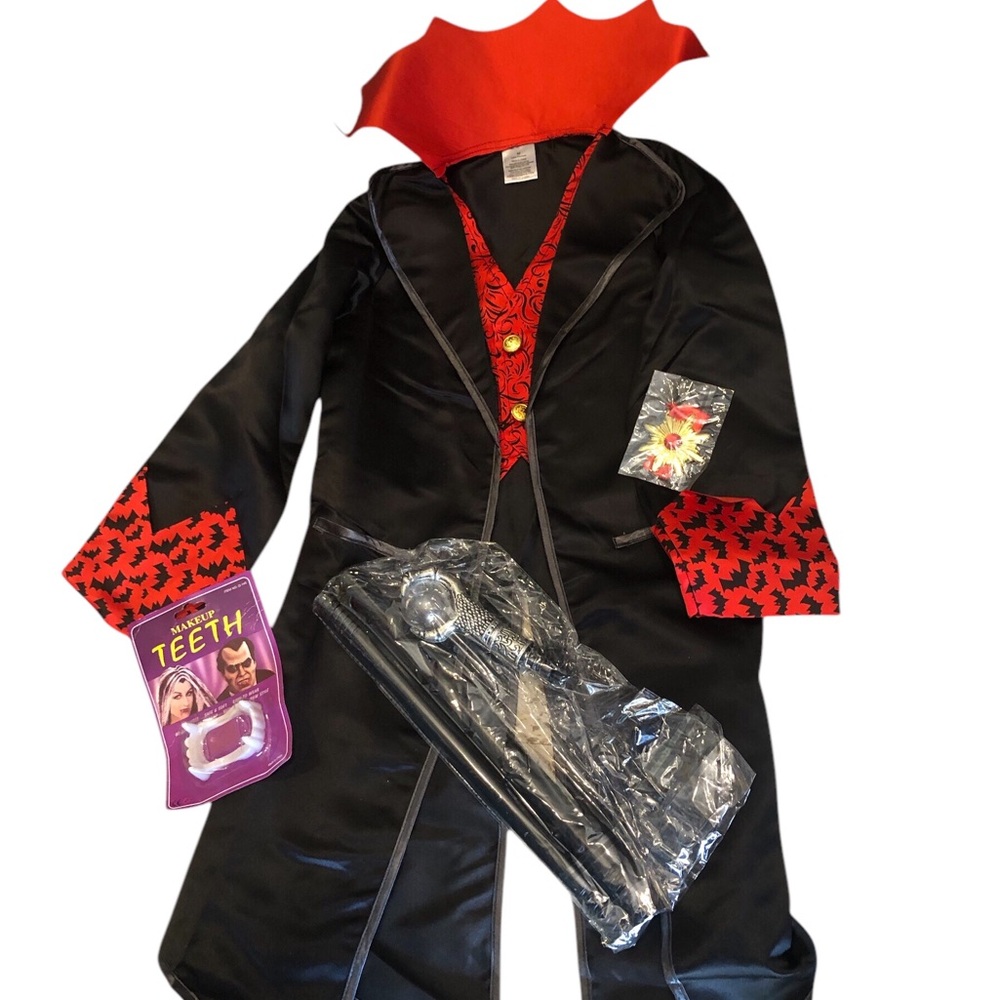 Vampire Costume for Kids - Black and Red Med